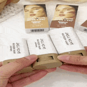 Beauty Skin Stick™ – Stick pentru un Ten Uniform, Hidratat și Luminos